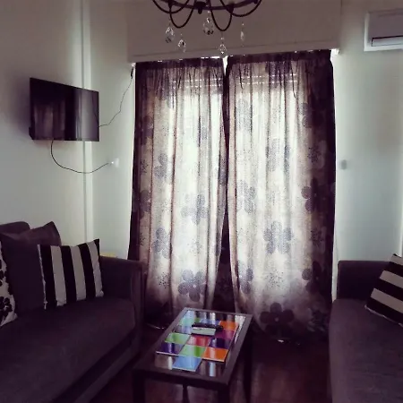 Cozy In Koukaki